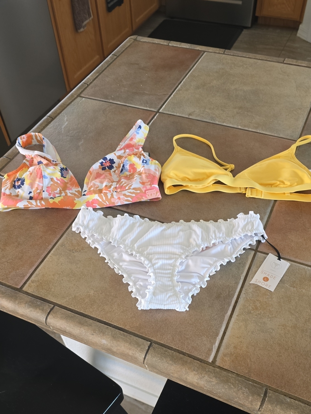 Floral & Yellow Bikini Tops with White Ruffle Bottoms Sz Sm Nwt